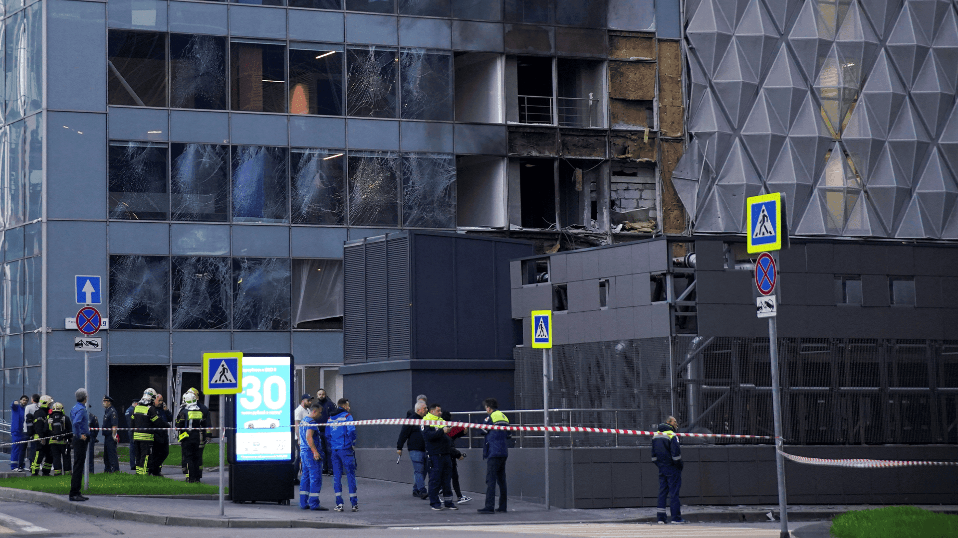 روسیا بەهۆی هێرشی ئۆکراینەوە فڕۆکەخانەکانی داخست