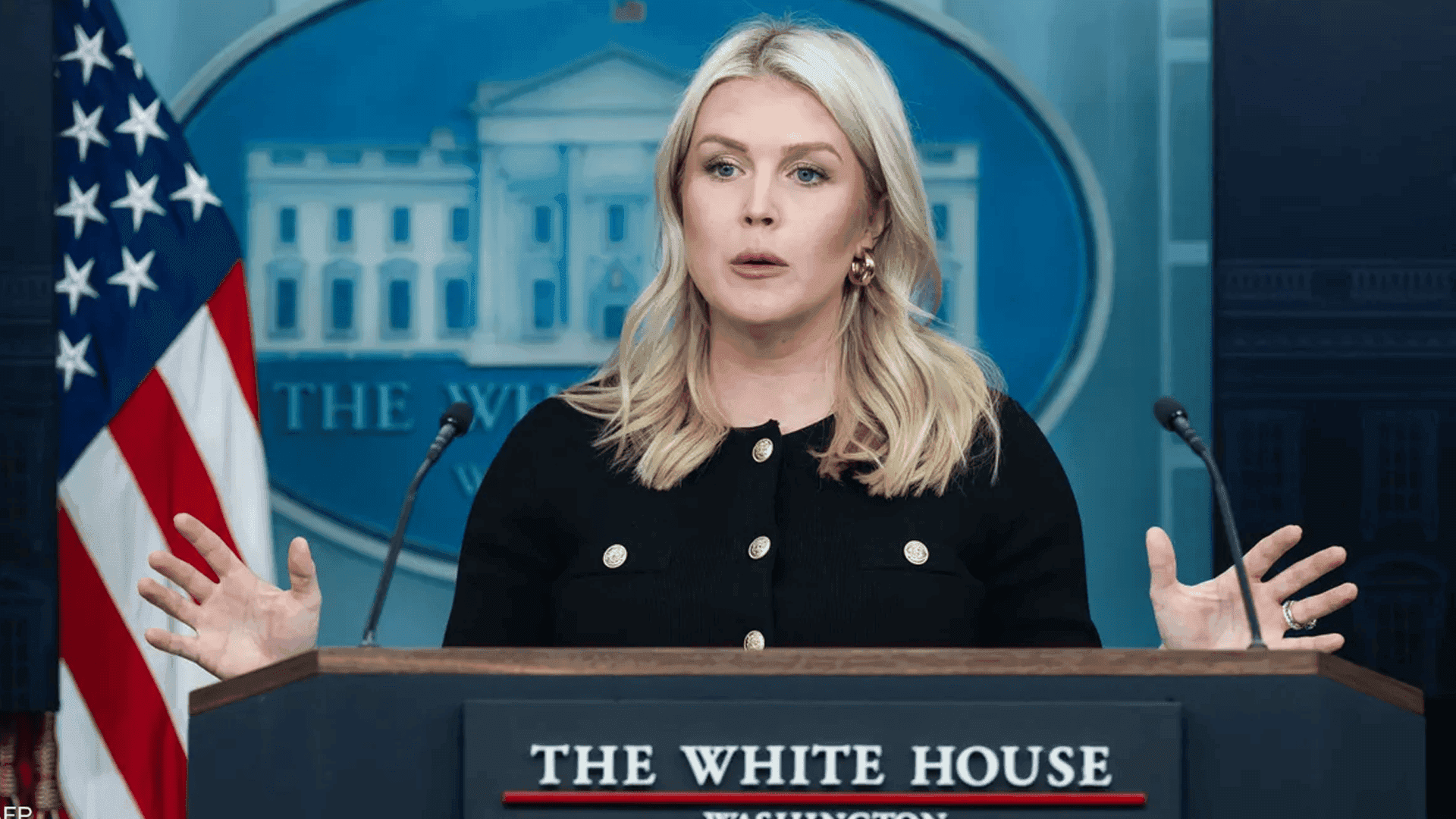 کۆشکی سپی هۆشداری دەداتە باندەکانی مەکسیک: دەست بۆ هەر ئەمریکییەک بەرن سزای توند دەدرێن