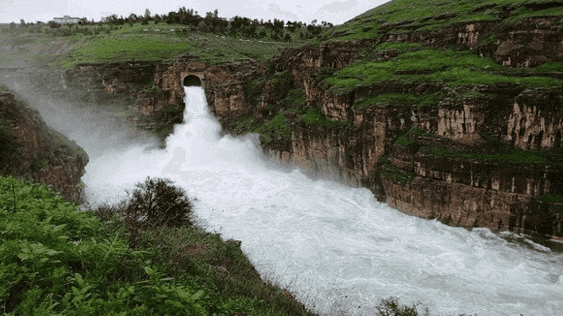 ئاستی ئاوی بەنداوی دوکان نزیکەی حەوت مەتر زیادی کردووە