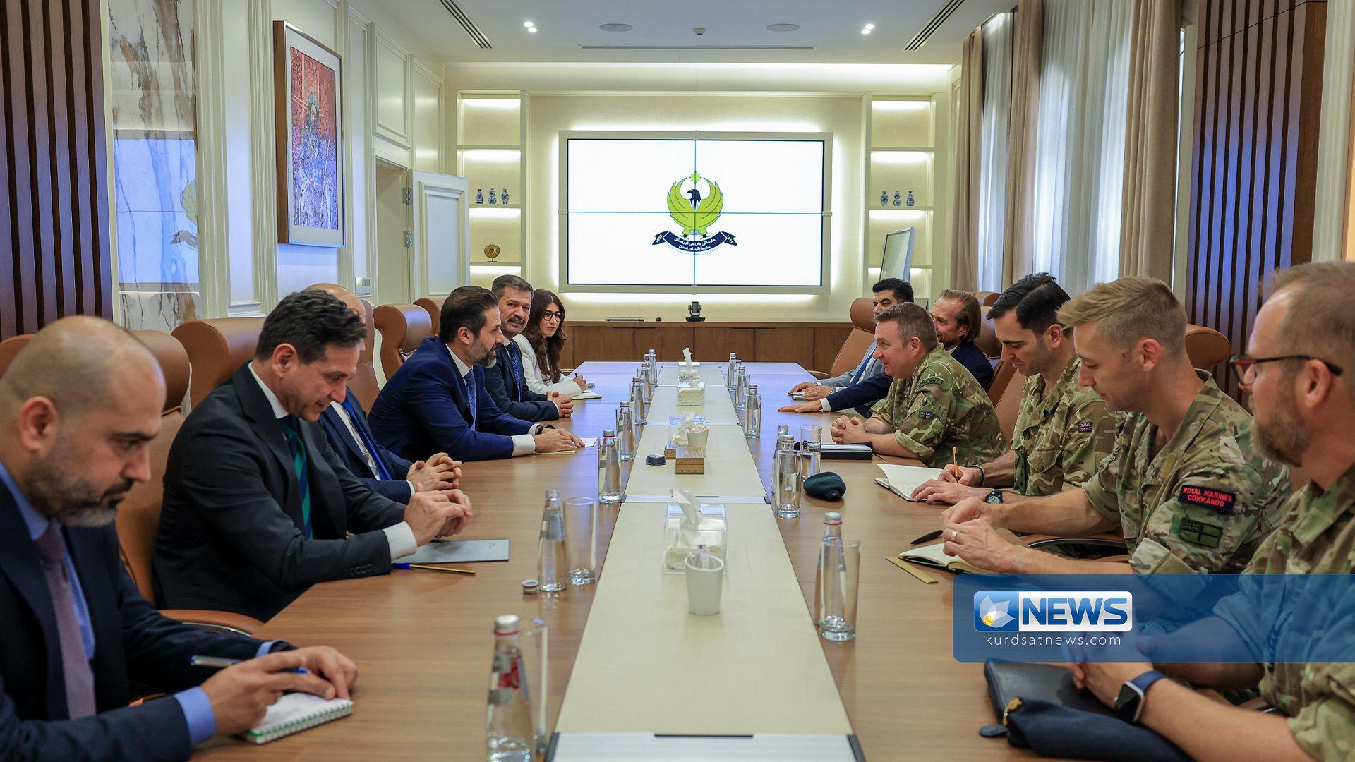 قوباد تاڵەبانی لەگەڵ وەفدێکی باڵای سەربازی بەریتانیا کۆبووەوە