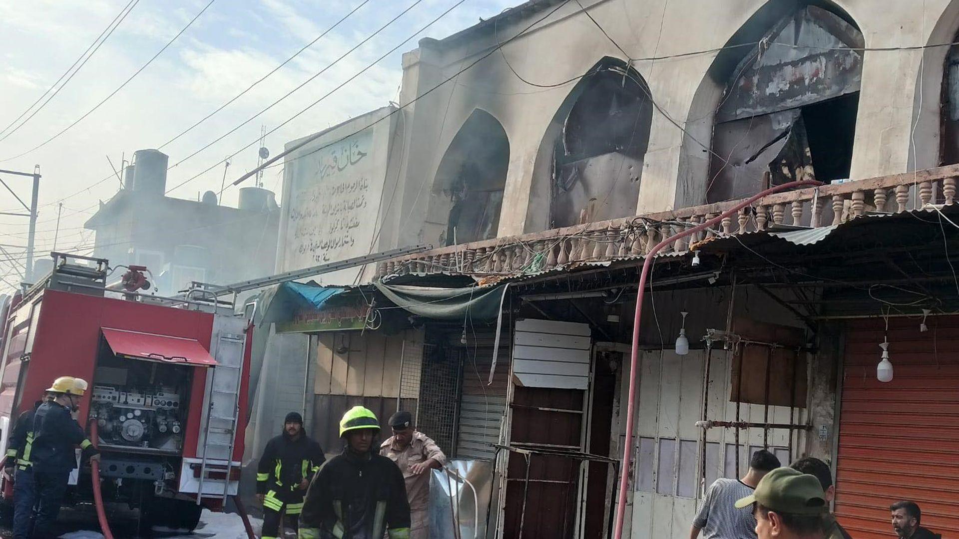 سێ تۆمەتباری سووتاندنی بازاڕی قەیسەری كەركوك ئازادكران