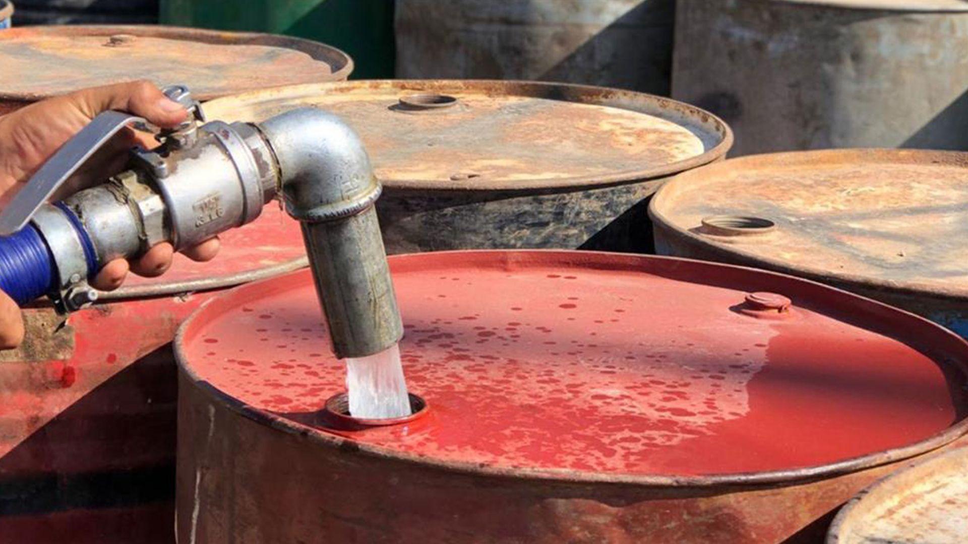 انخفاض أسعار النفط في التعاملات المبكرة