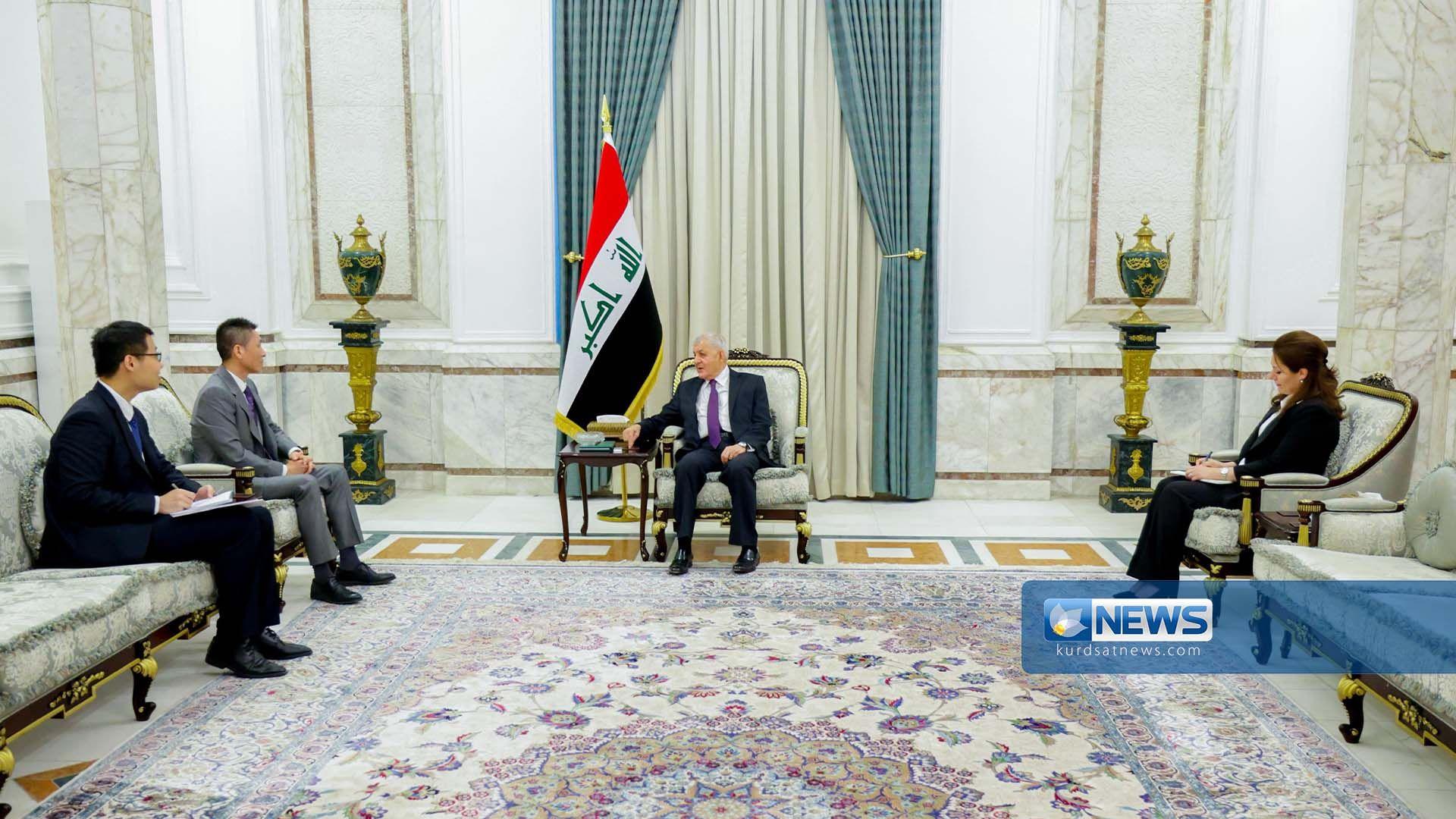 سەرۆک کۆمار پێشوازی لە باڵیۆزی چین دەکات