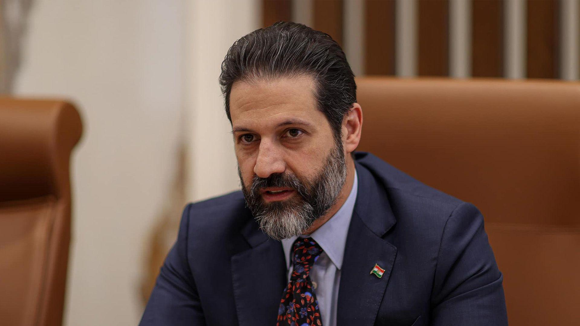 قوباد تاڵەبانی پیرۆزبایی لە یەکێتیی ژنانی کوردستان دەکات 