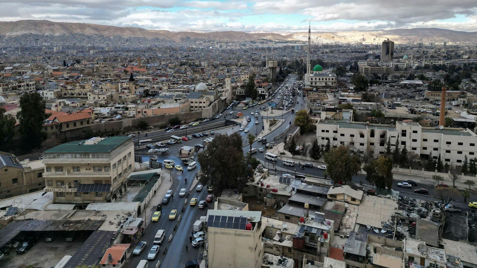 حكومەتی نوێی سوریا هۆشداری لە كڕینی موڵك لە دارودەستەكەی ئەسەد دەدات