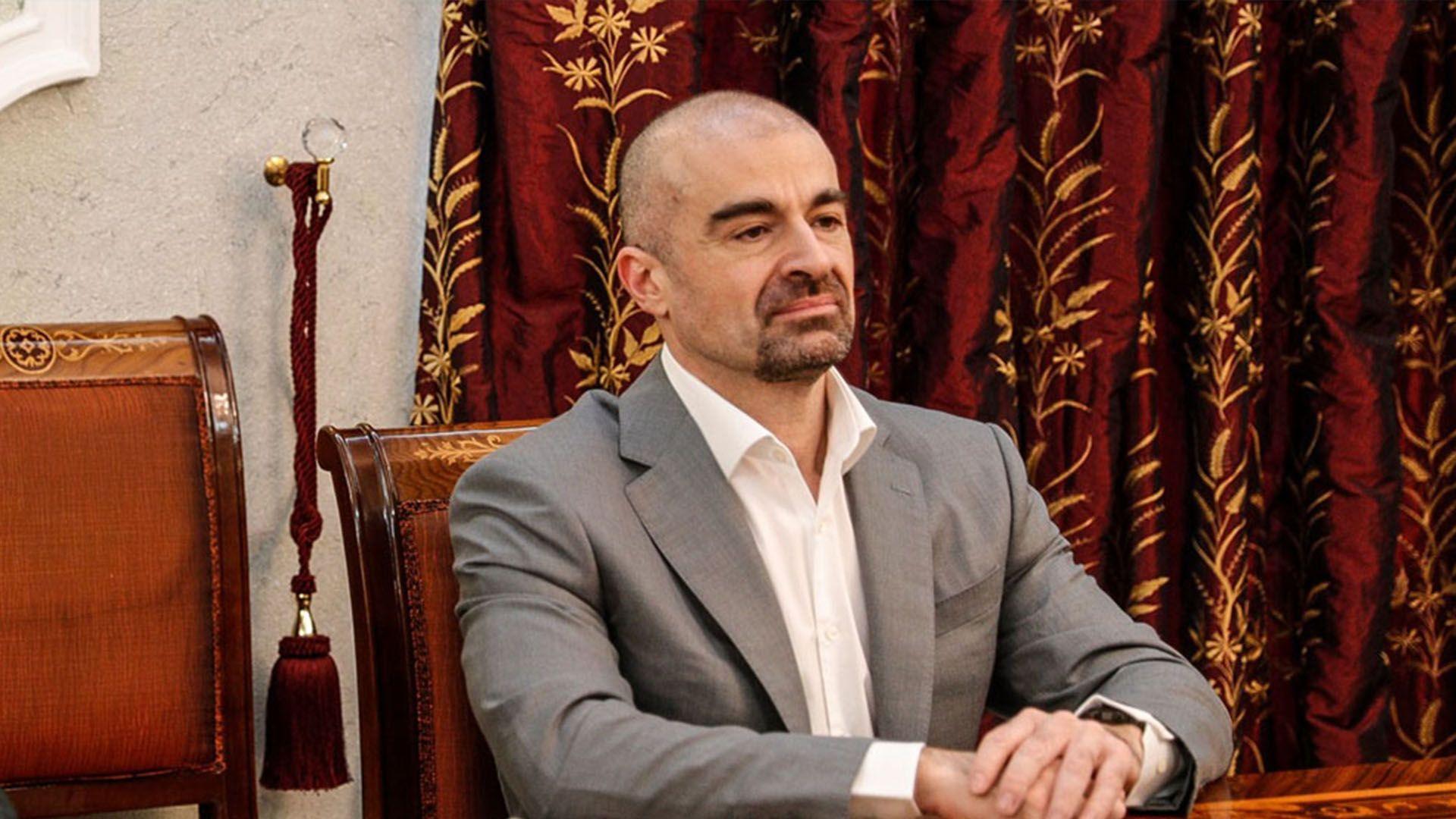 ‎بافڵ جەلال تاڵەبانی پرسەنامەیەک ئاڕاستەی پێشمەرگەی دێرین جەمال مەلاهۆمەری دەکات 