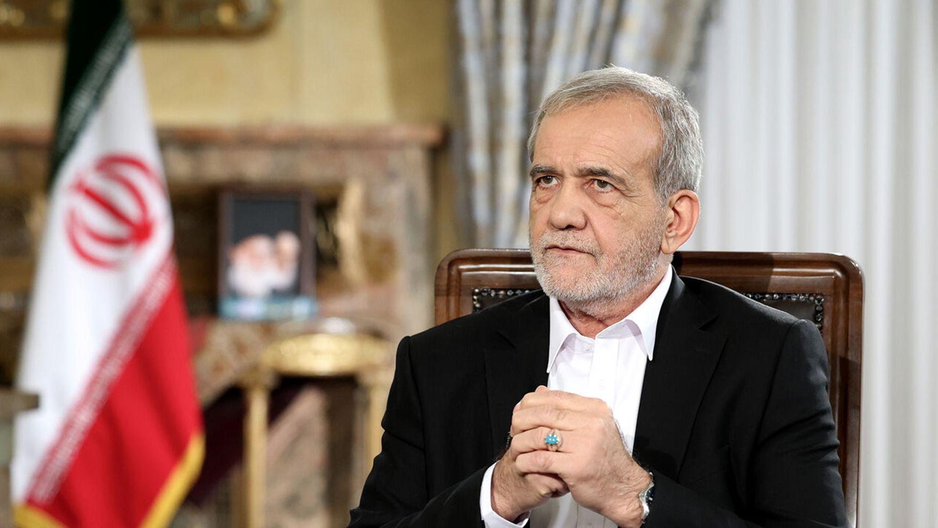 پزیشكیان: ئێران ئامادەیە بۆ هەڵدانەوەی پەڕەیەكی نوێ لەگەڵ وڵاتانی كەنداو