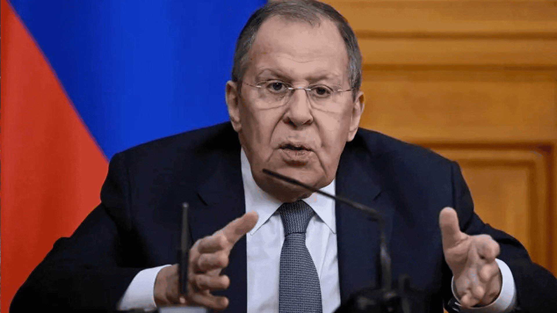 لاڤرۆڤ: ئۆکراین هێرشی کردە سەر شوێنی مانەوەی پوتن