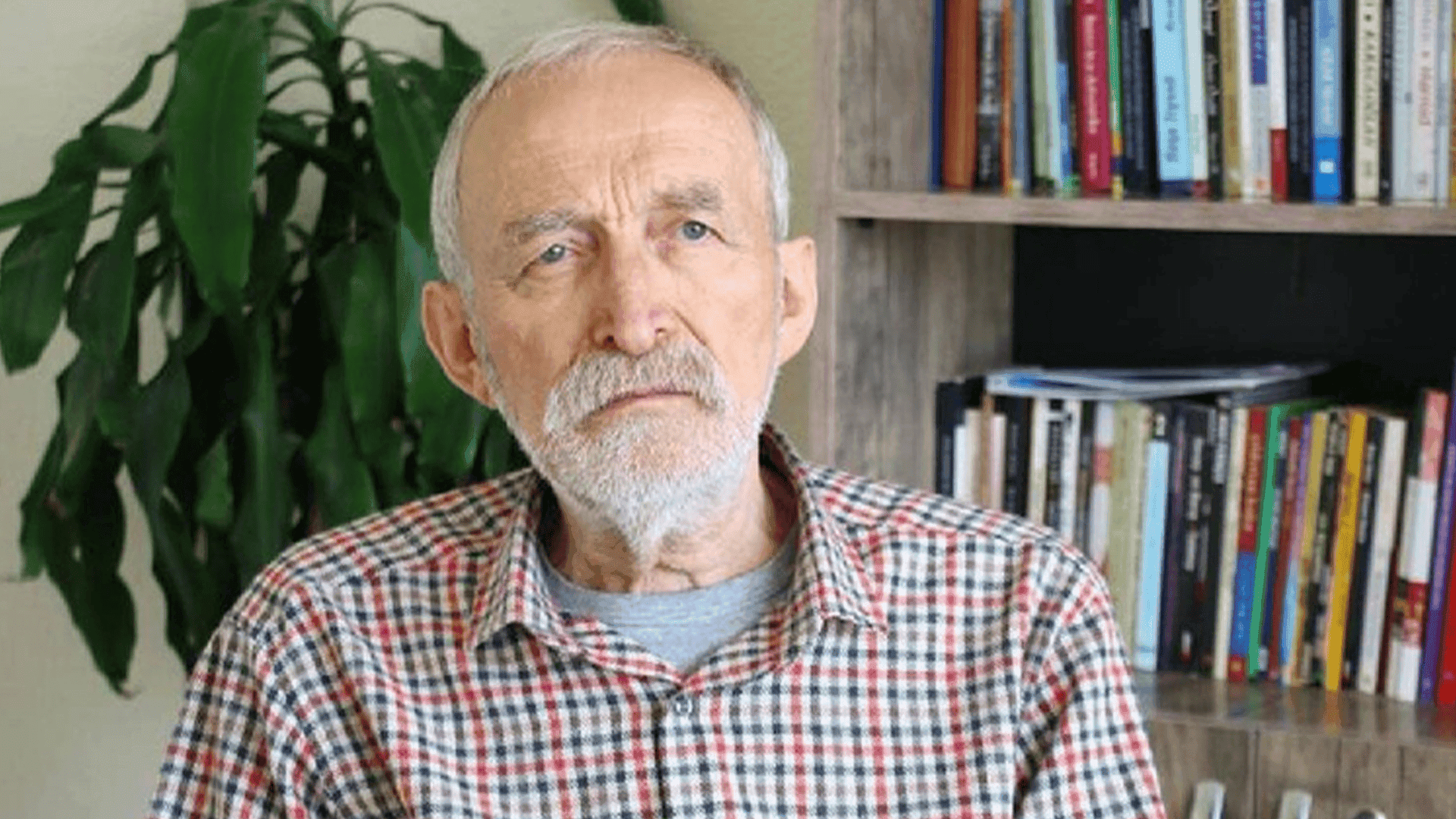 "باپیرەی رۆژنامەگەریی ئازاد" و دۆستی دێرینی کورد کۆچی دوایی کرد