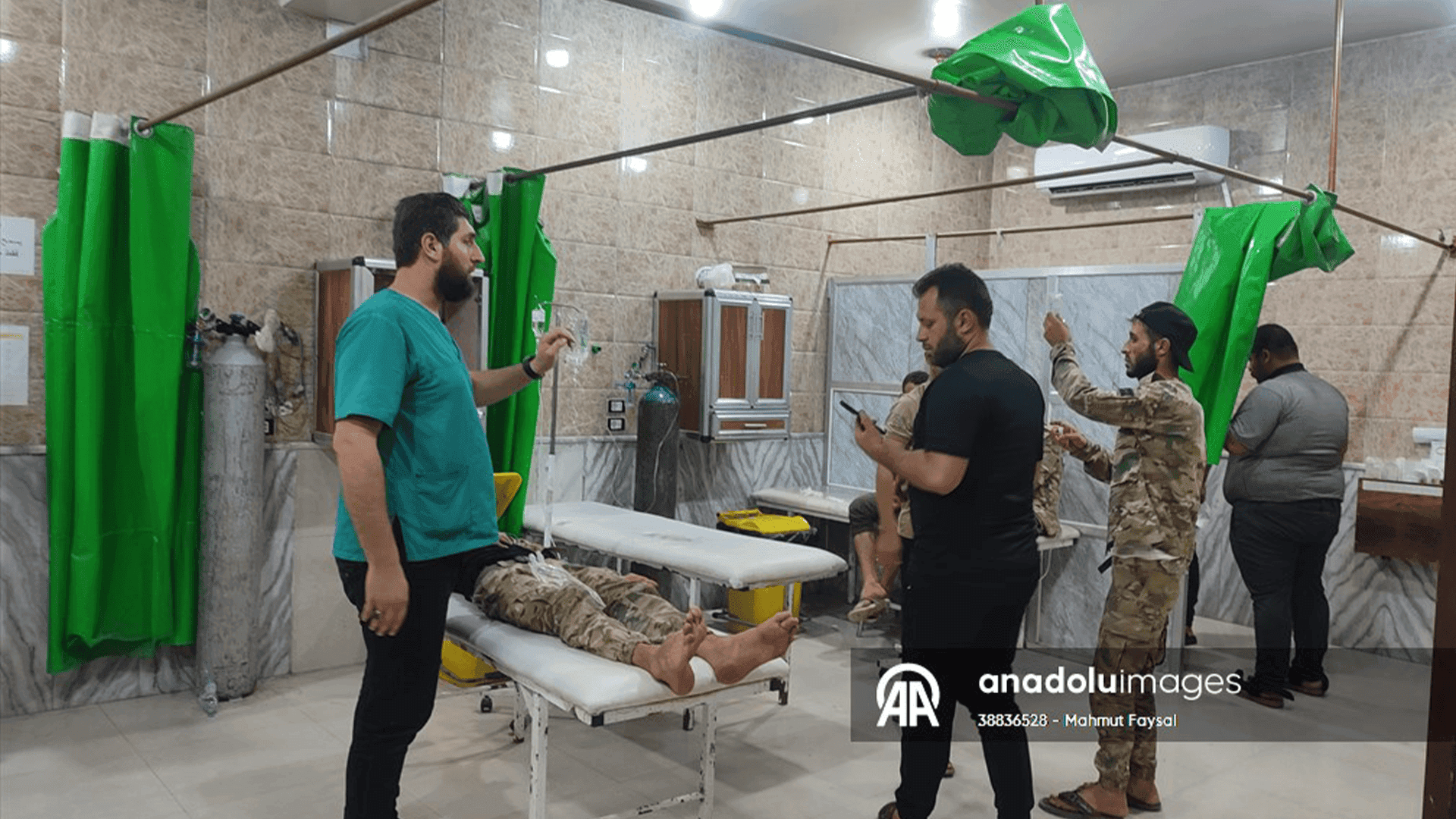 لە حەلەب نزیکەی500  سەربازی سوپای سوریا ژەهراوی بوون