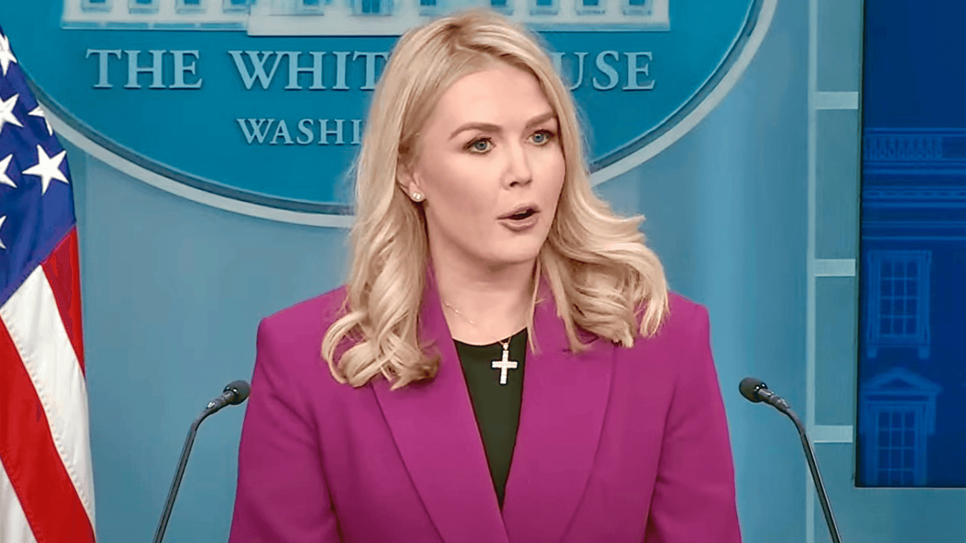 کۆشکی سپی ئەو دەنگۆیانە رەتدەکاتەوە کە گوایە پوتن کاریگەریی لەسەر ترەمپ هەبووە