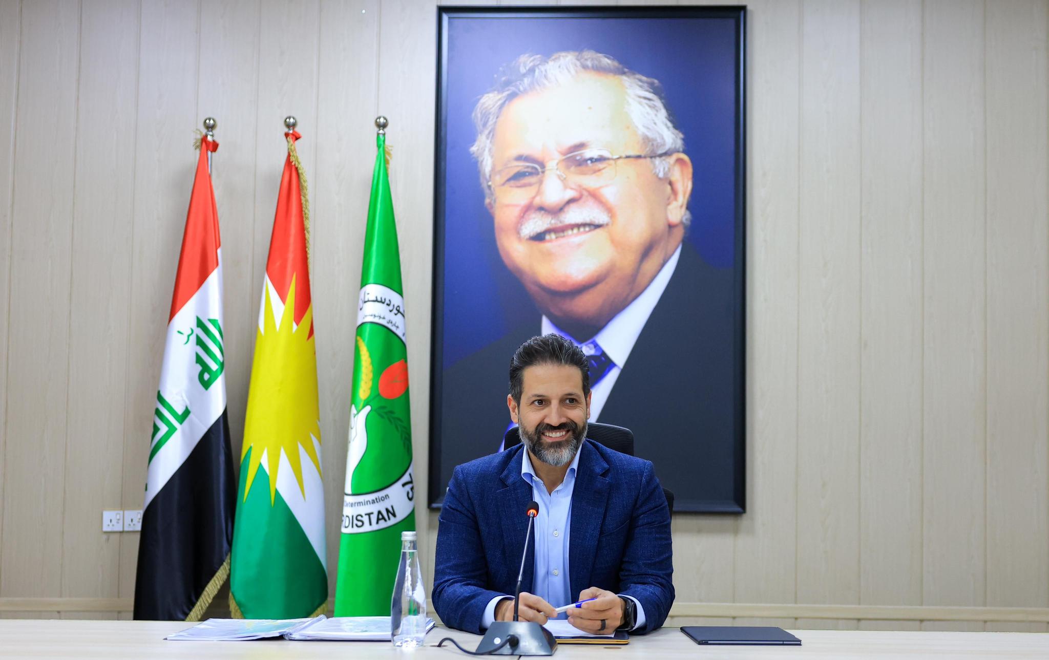 قوباد تاڵەبانی لەگەڵ ئەندامانی ئەنجومەنی مەڵبەند و بازنەکانی یەکێتی لە دەڤەری راپەڕین کۆبووەوە