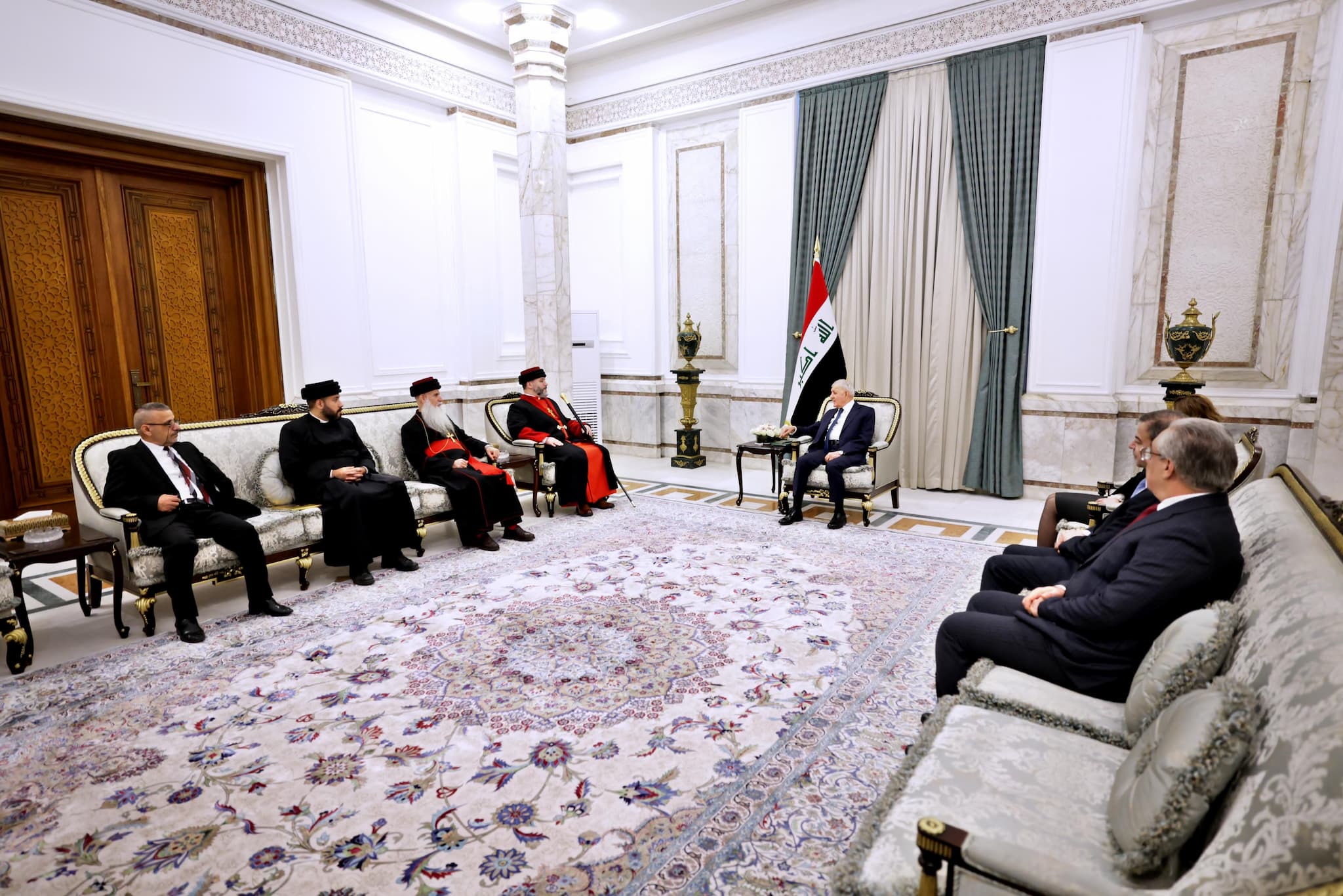 article gallery image
