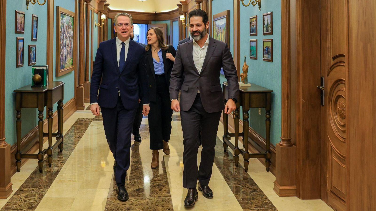 قوباد تاڵەبانی لەگەڵ باڵیۆزی فەڕەنسا کۆبووەوە و باسیان لە دۆخی هەرێم و پێکهێنانی حکومەت کرد