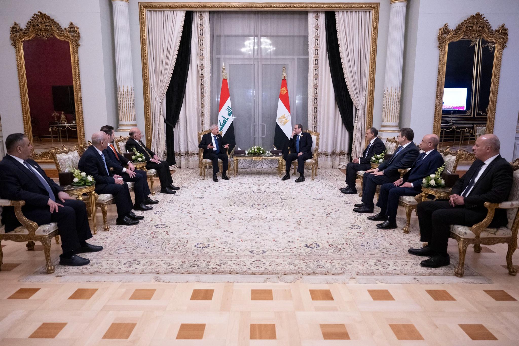 سەرۆک کۆمار لەگەڵ سەرۆکی میسر کۆدەبێتەوه 