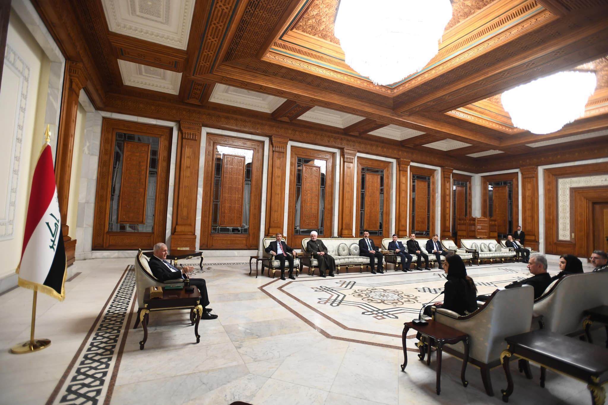 article gallery image