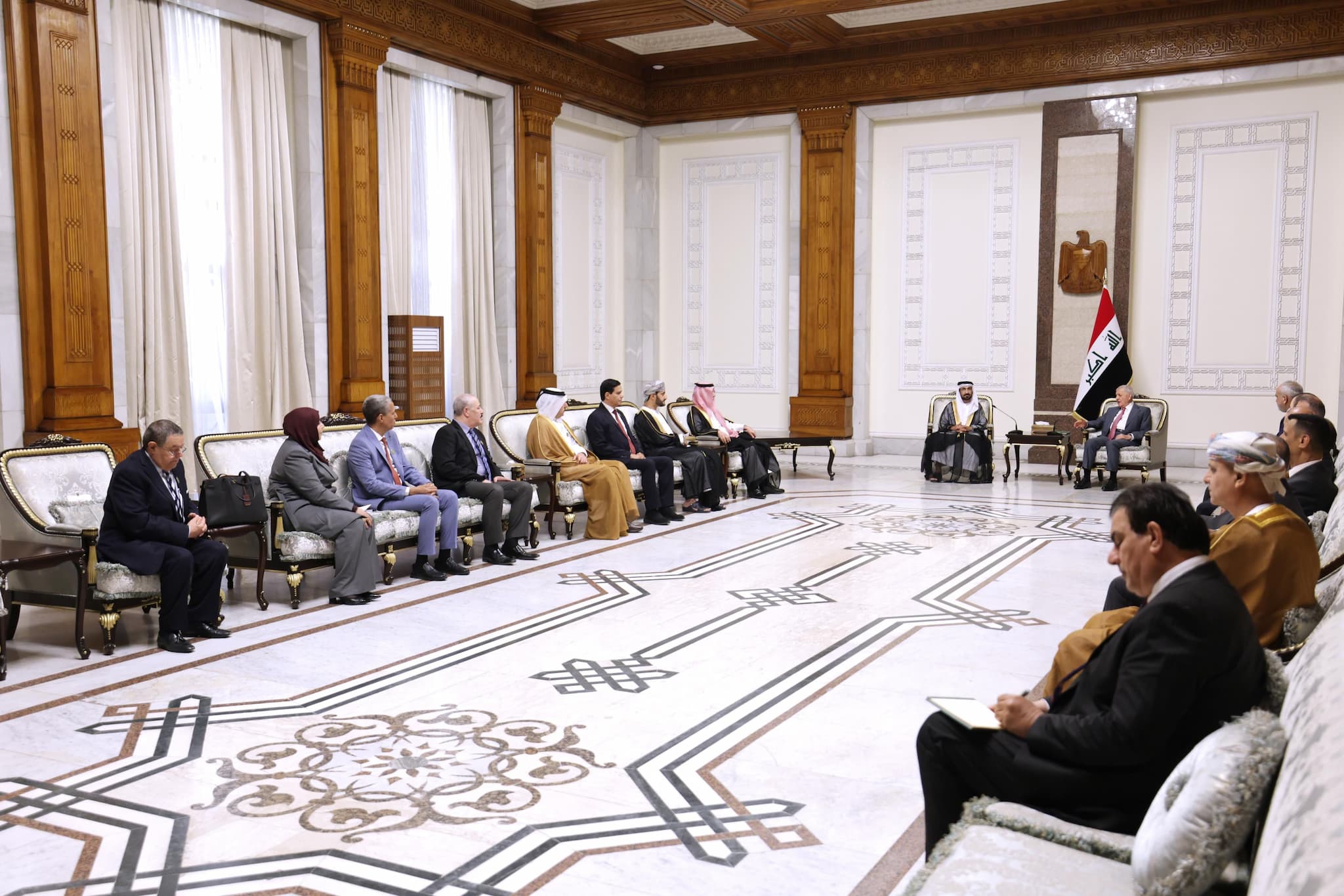 article gallery image