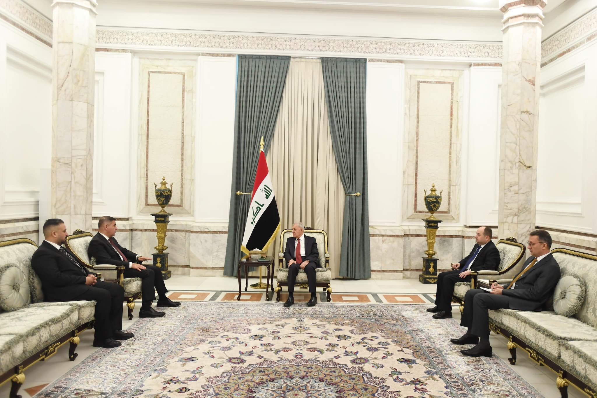 article gallery image
