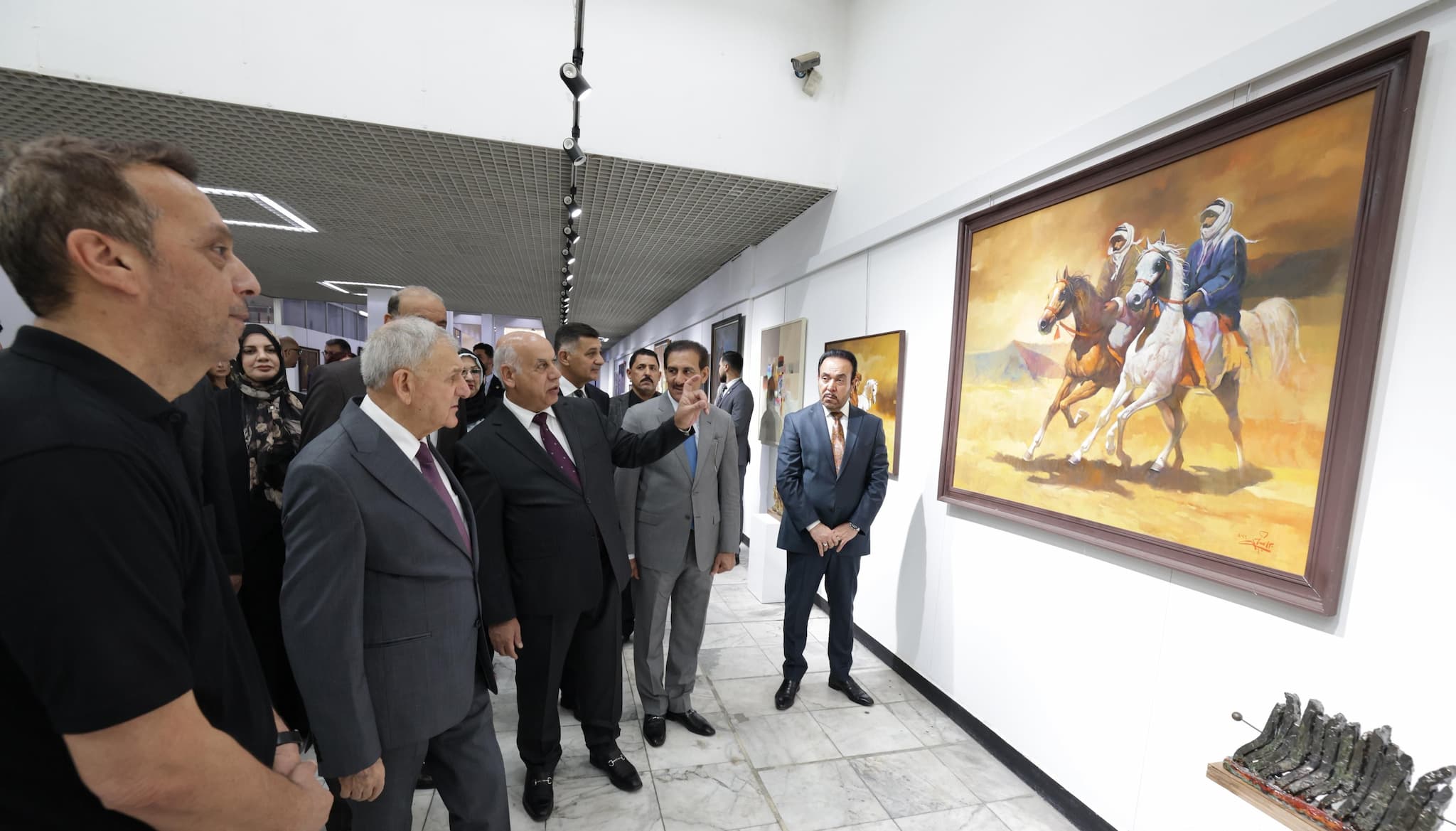 article gallery image