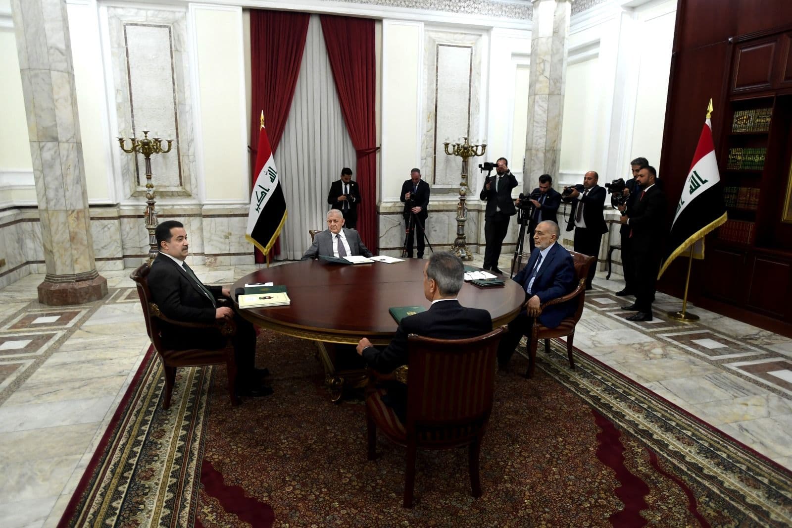 article gallery image