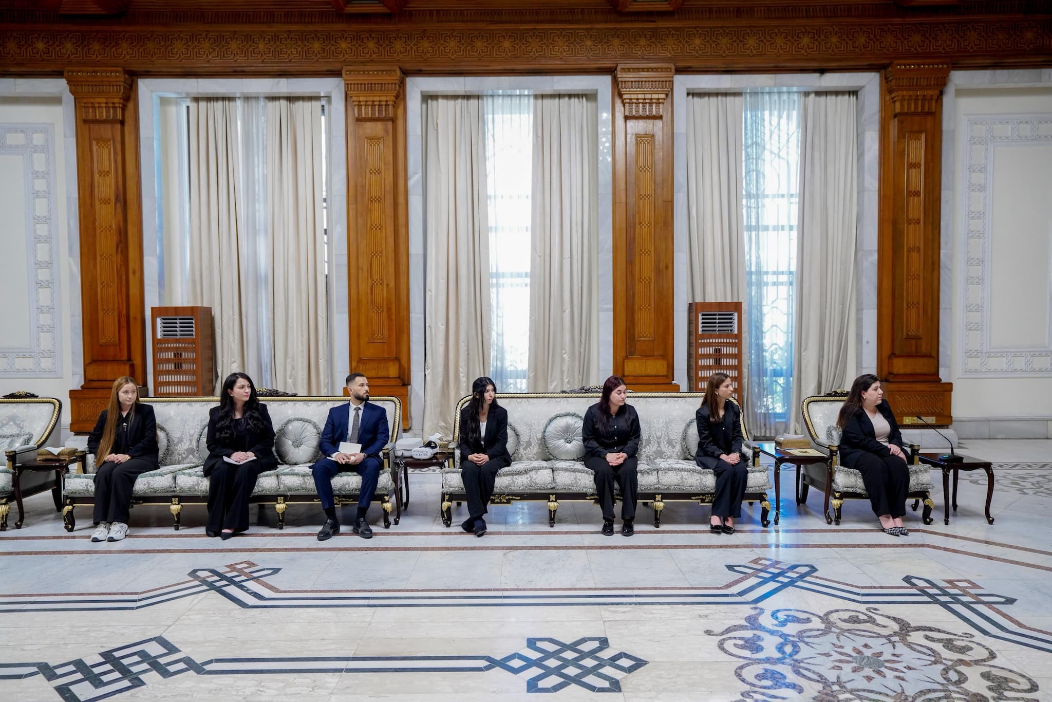 article gallery image