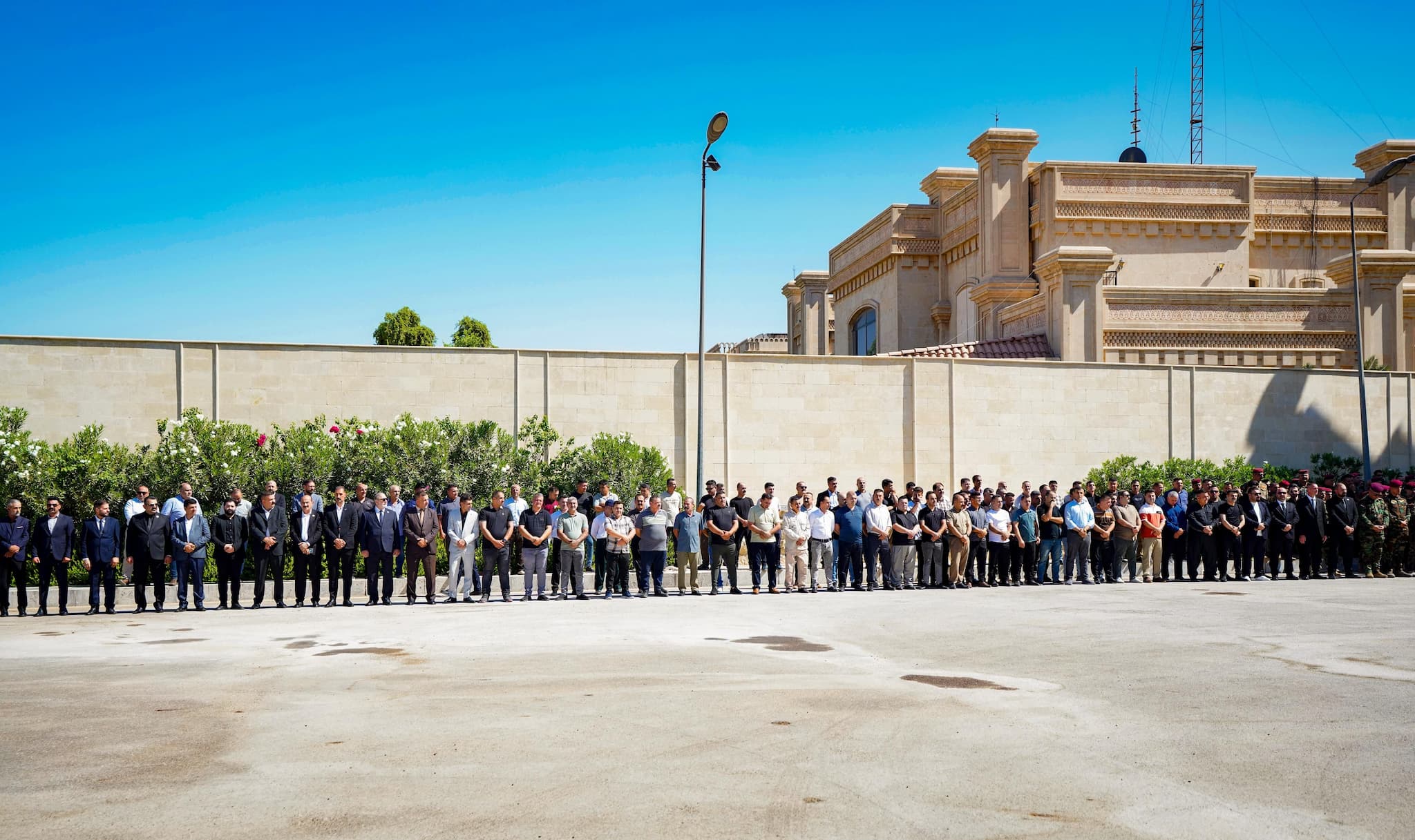 article gallery image