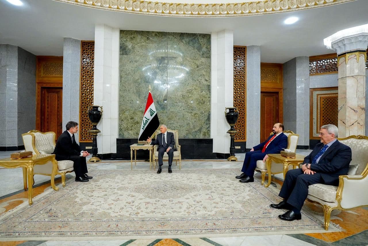 article gallery image