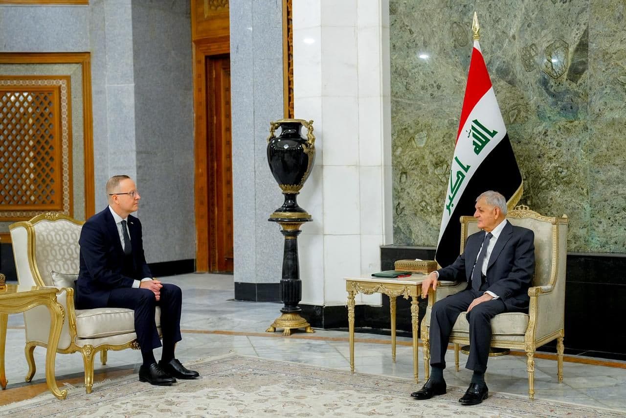 article gallery image