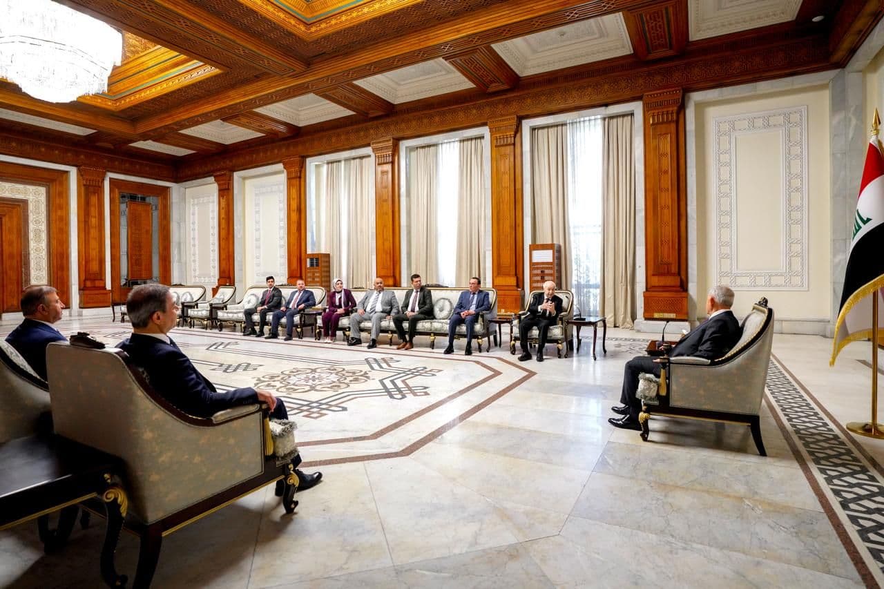 article gallery image