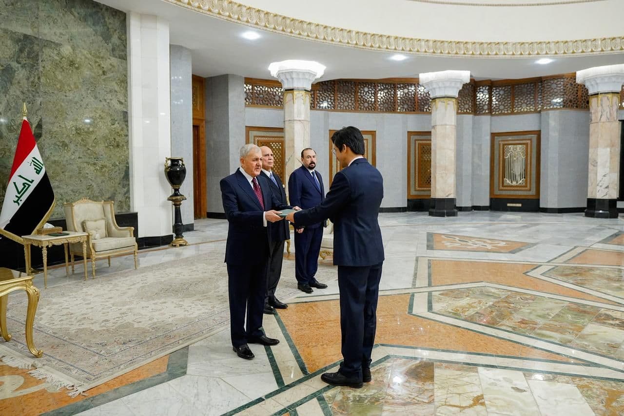 article gallery image