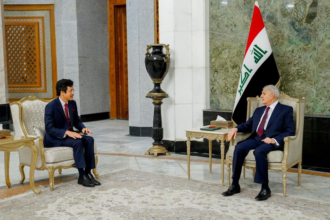 article gallery image