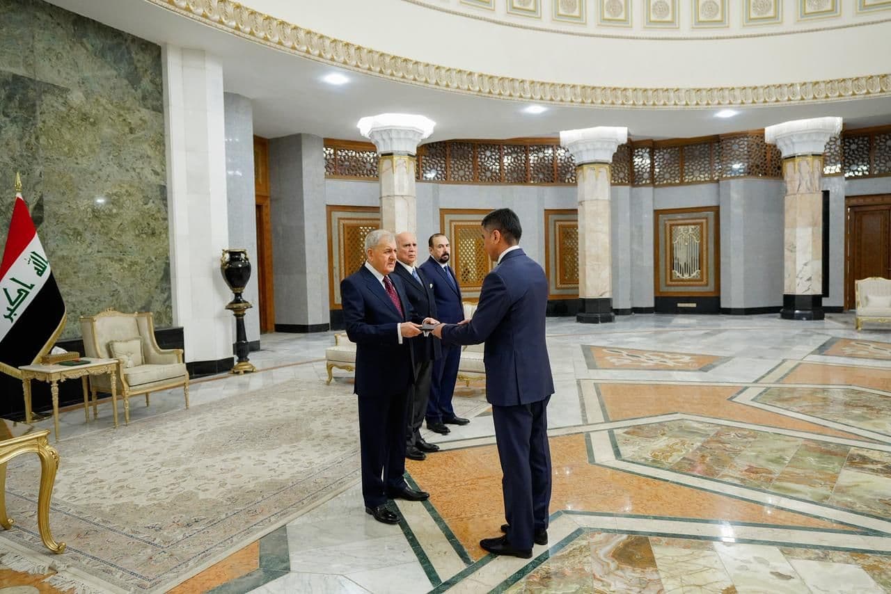 article gallery image