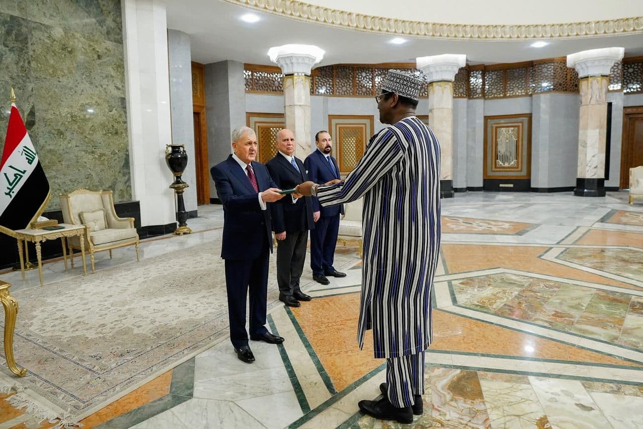 article gallery image