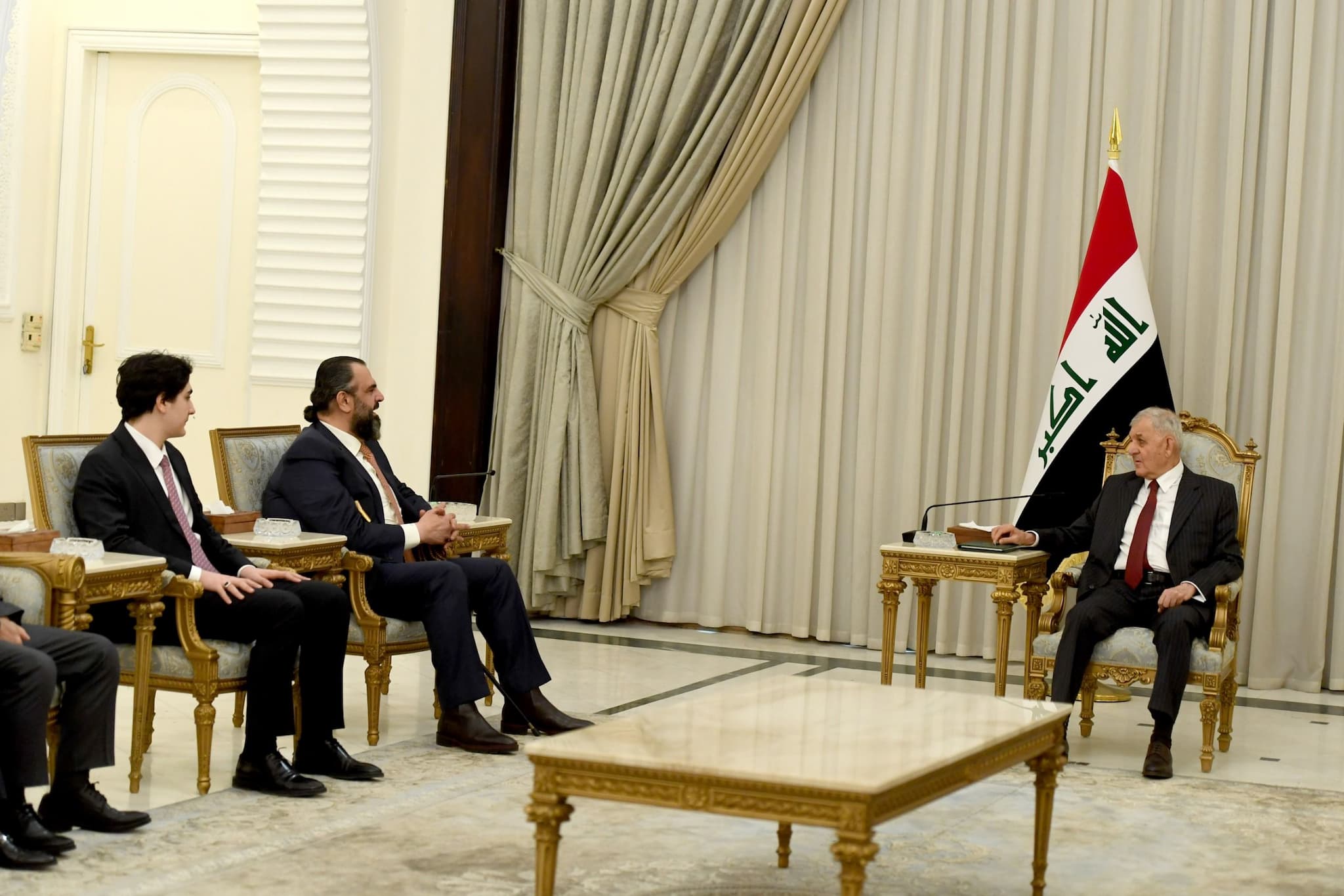 article gallery image