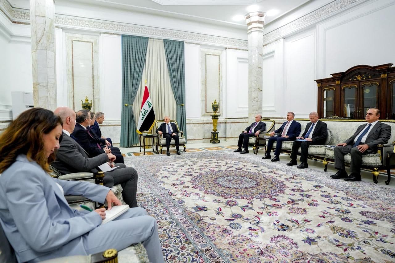 article gallery image