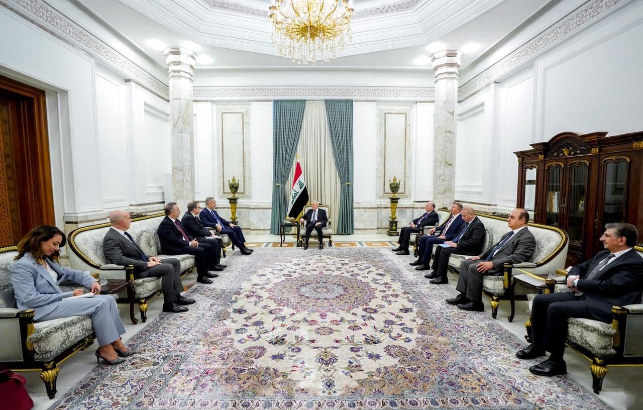 article gallery image