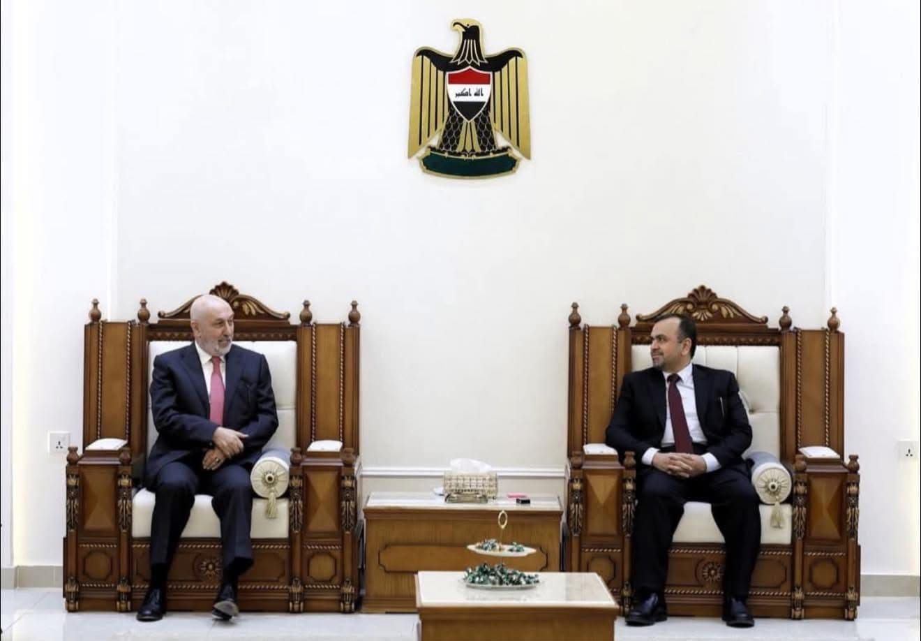 article gallery image