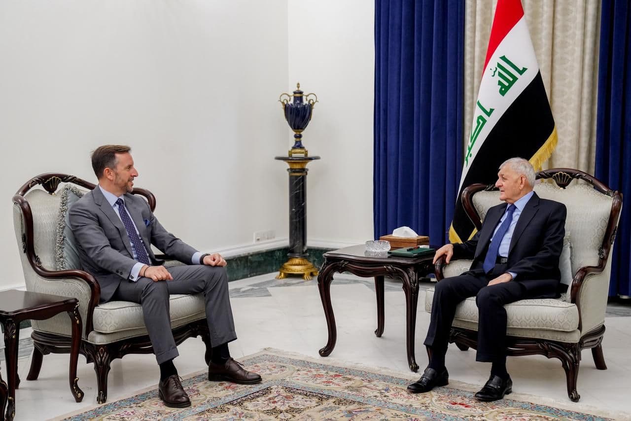 article gallery image