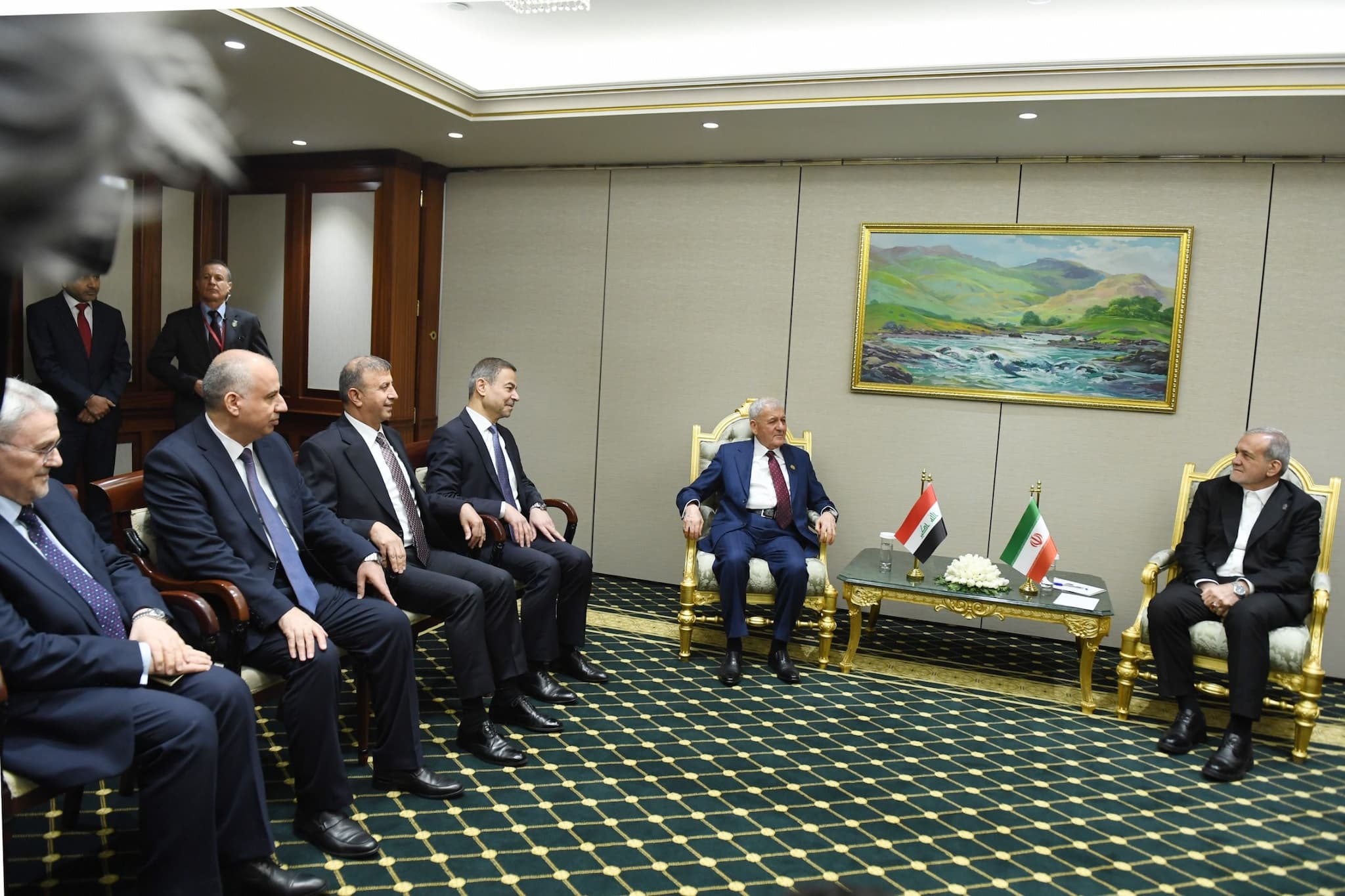 article gallery image