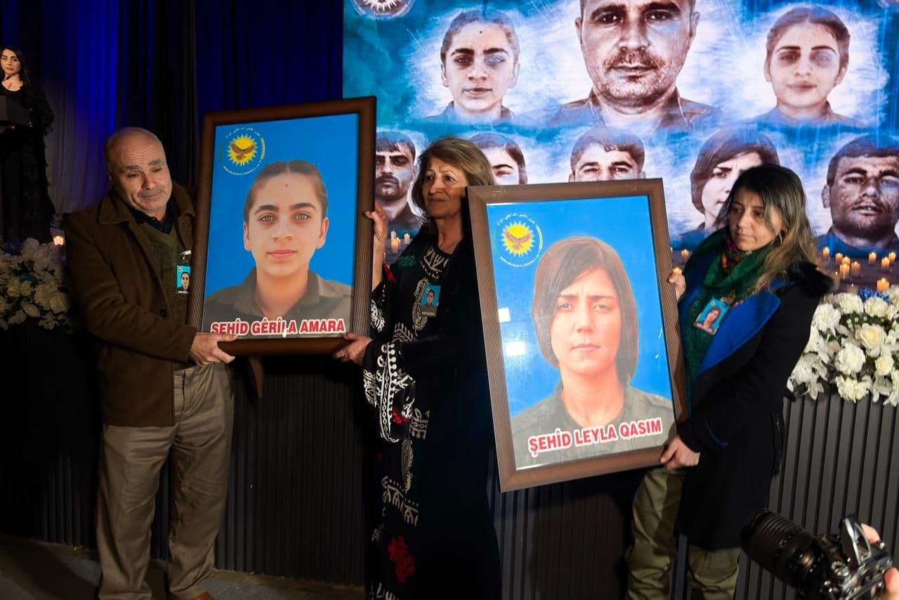 article gallery image