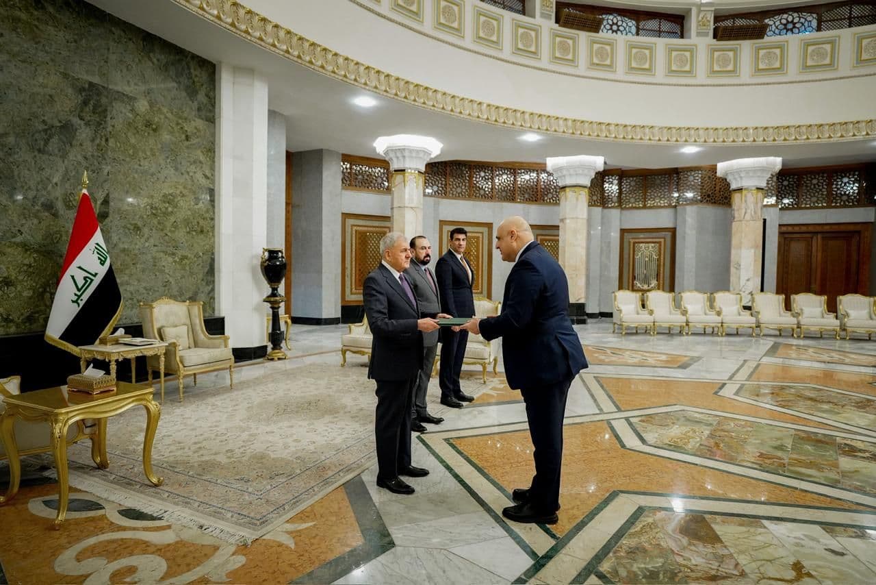 article gallery image