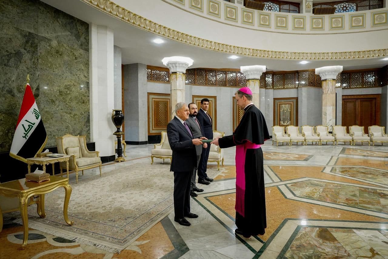 article gallery image