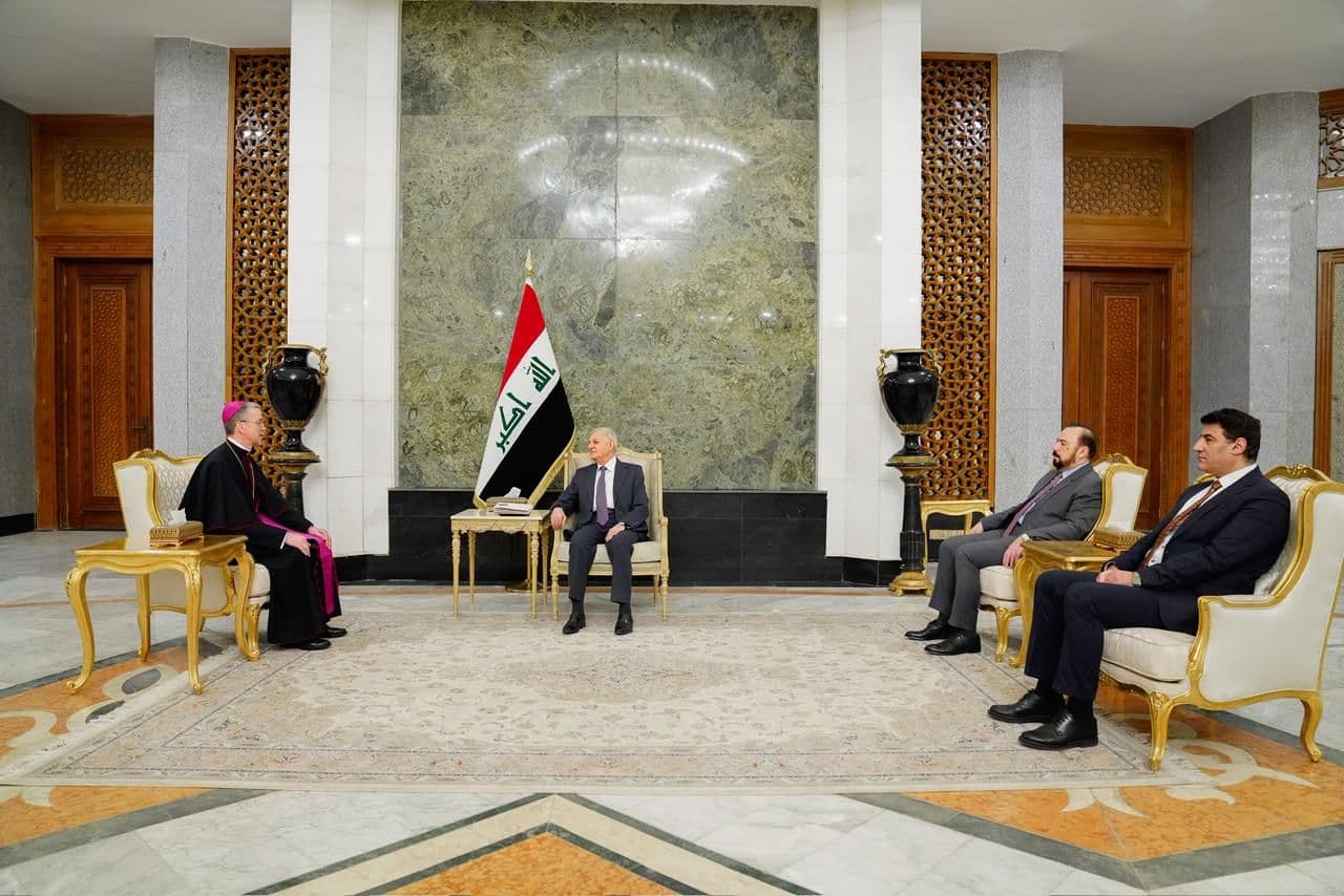 article gallery image