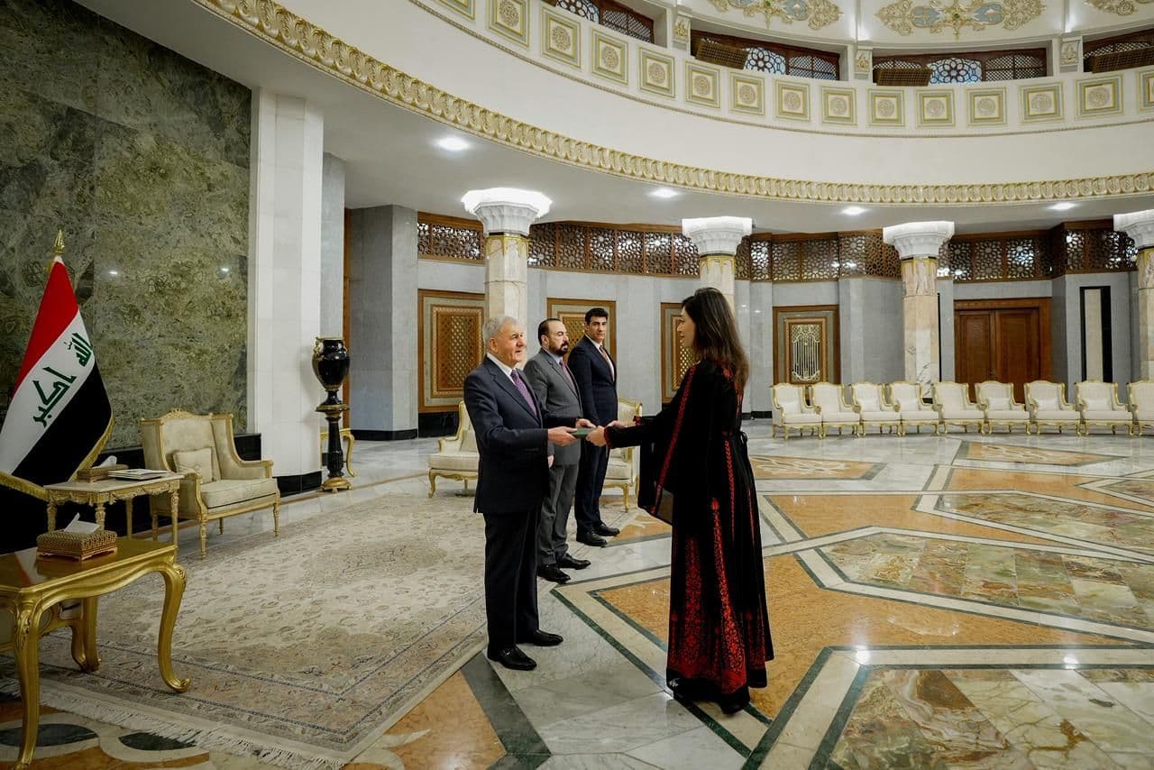 article gallery image