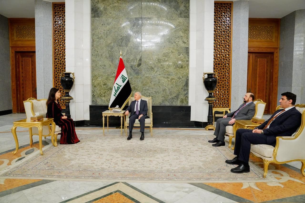 article gallery image