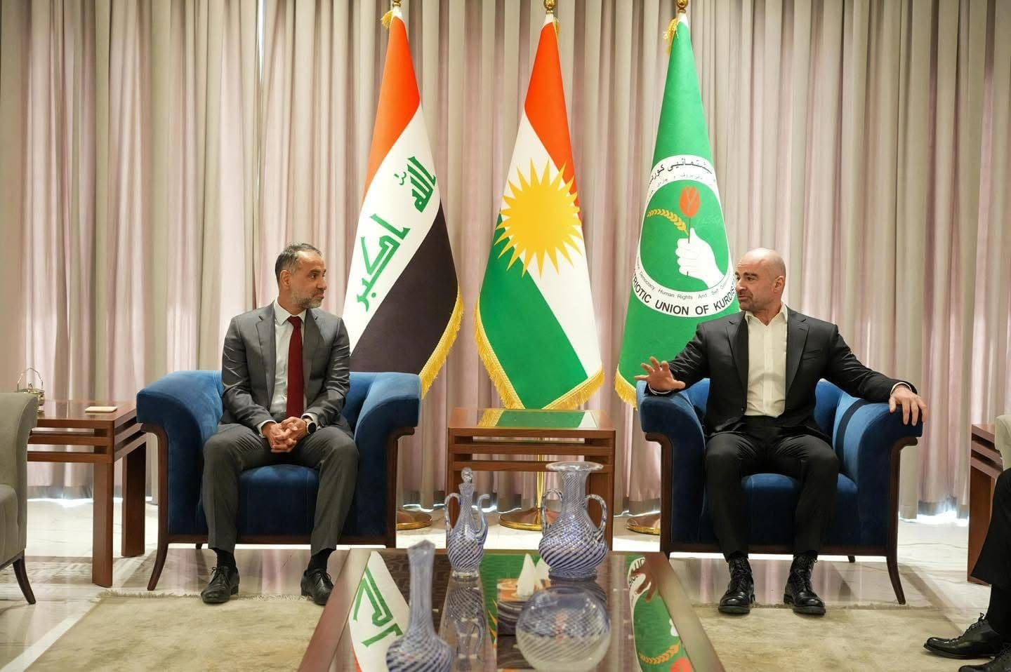 article gallery image