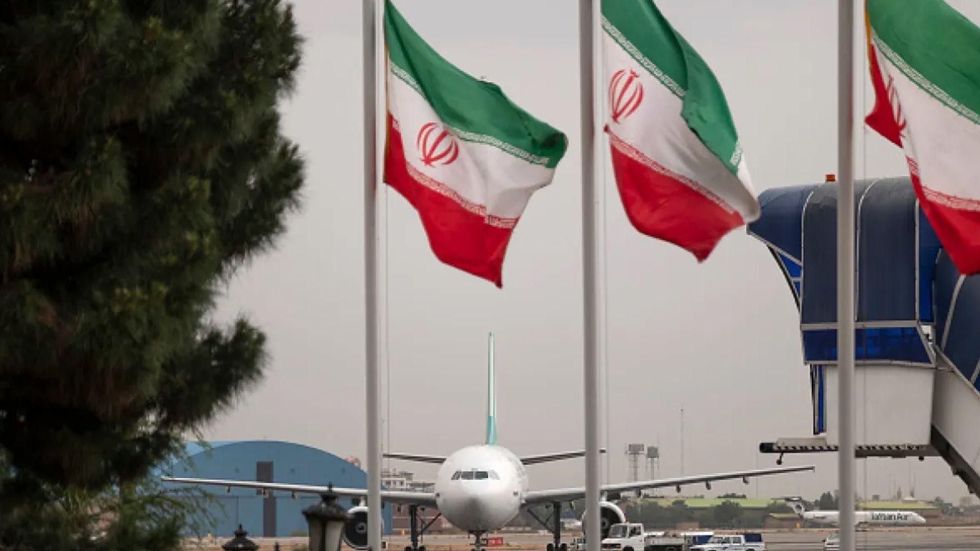 دەستپێکردنەوەی گەشتەکانی فڕۆکەخانەی ئەسفەهان دوای 84 رۆژ لە راگرتنیان