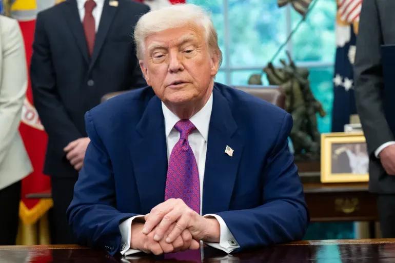 ترامب يوضح حقيقة إهدائه الطائرة القطرية