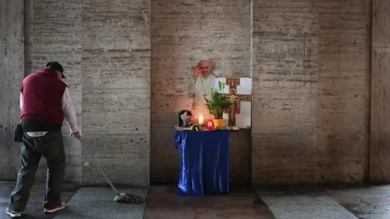 article gallery image