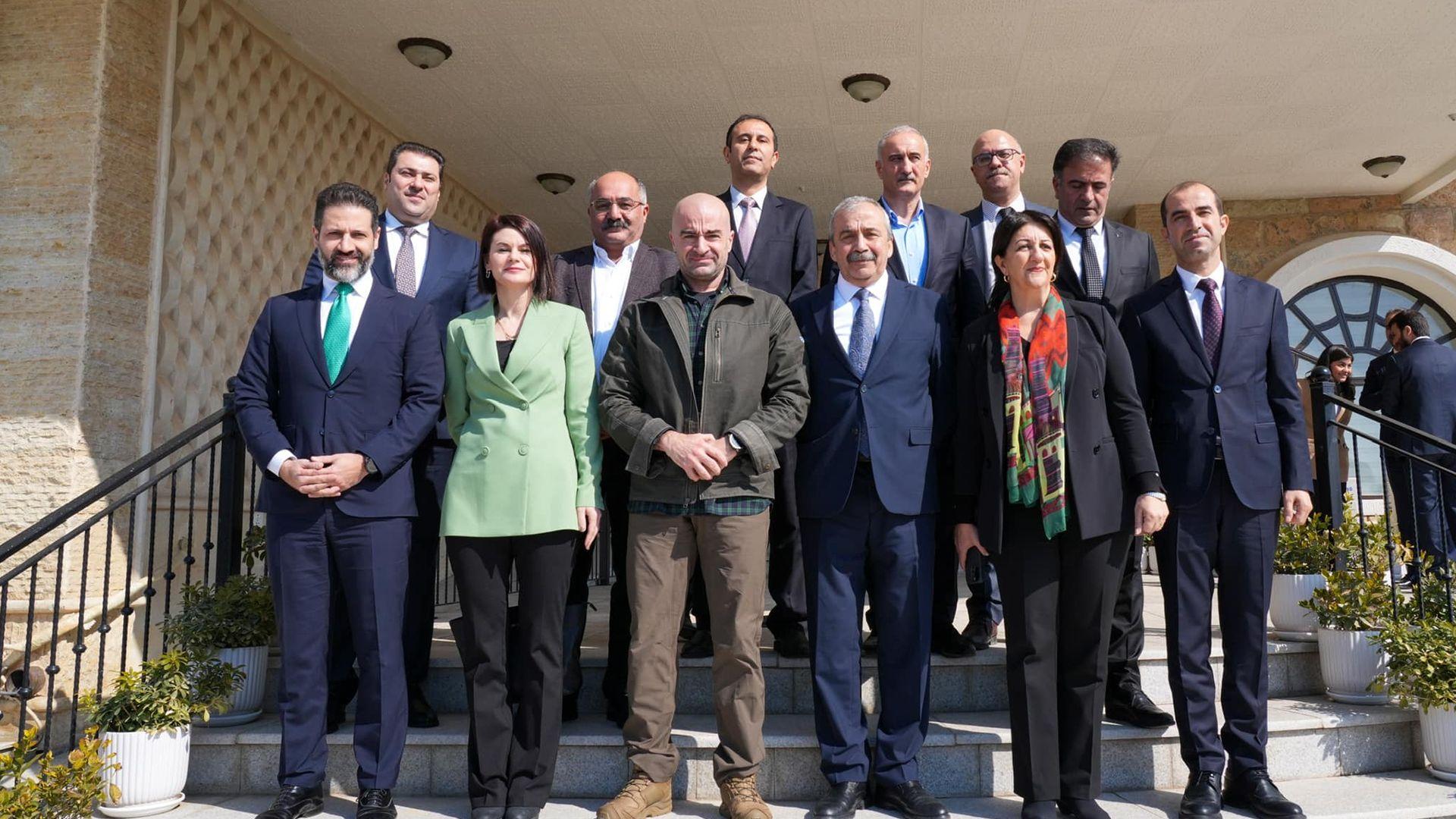 بافڵ جەلال تاڵەبانی پەیامێکی پیرۆزبایی ئاڕاستەی پەروین بوڵدان کرد